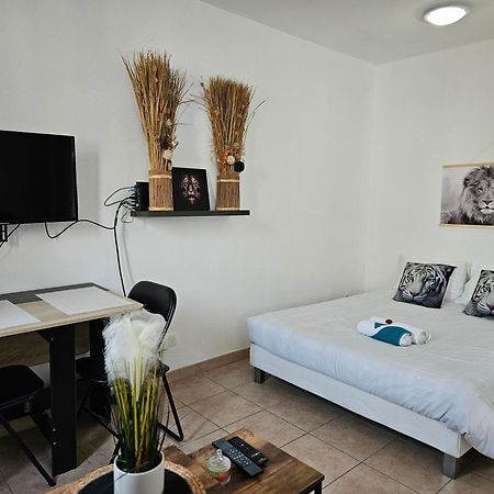 A112 Appartement Proche Disneyland Paris Montévrain Buitenkant foto